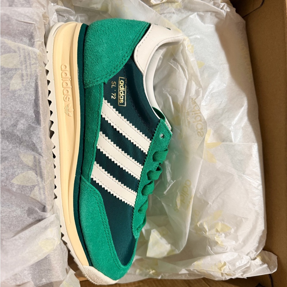 Adidas SL 72 RS SHOES 4.5 Youth or 6 Women’s